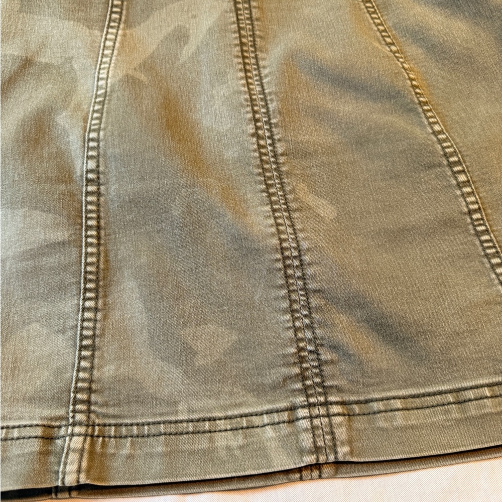 Free People Camo Mini Skirt - Picture 4 of 6